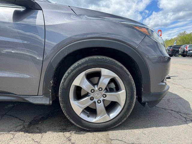 Used 2018 Honda HR-V LX image 11