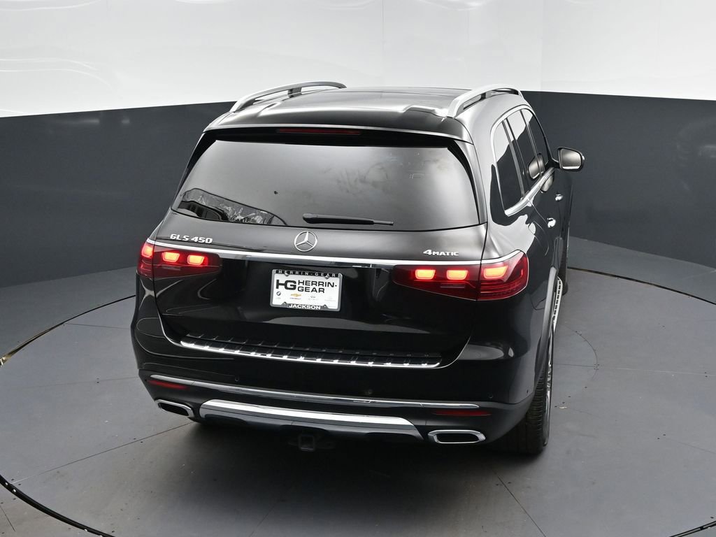 Used 2025 Mercedes-Benz GLS 450 4MATIC image 33