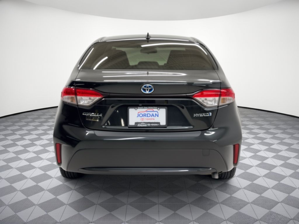 Used 2022 Toyota Corolla LE FWD image 11