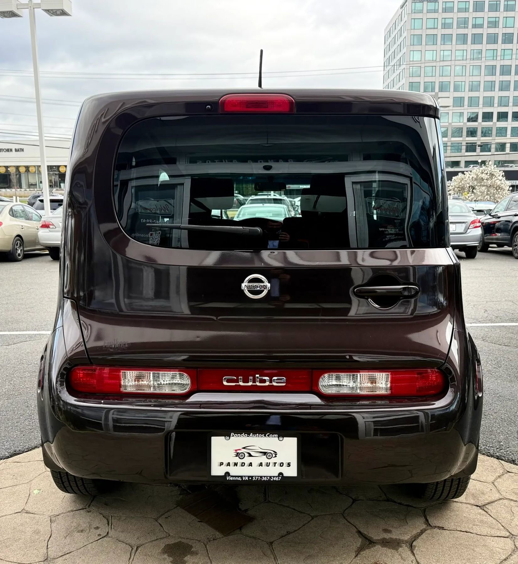 Used 2011 Nissan Cube 1.8 SL w/ Interior Designer Pkg image 6