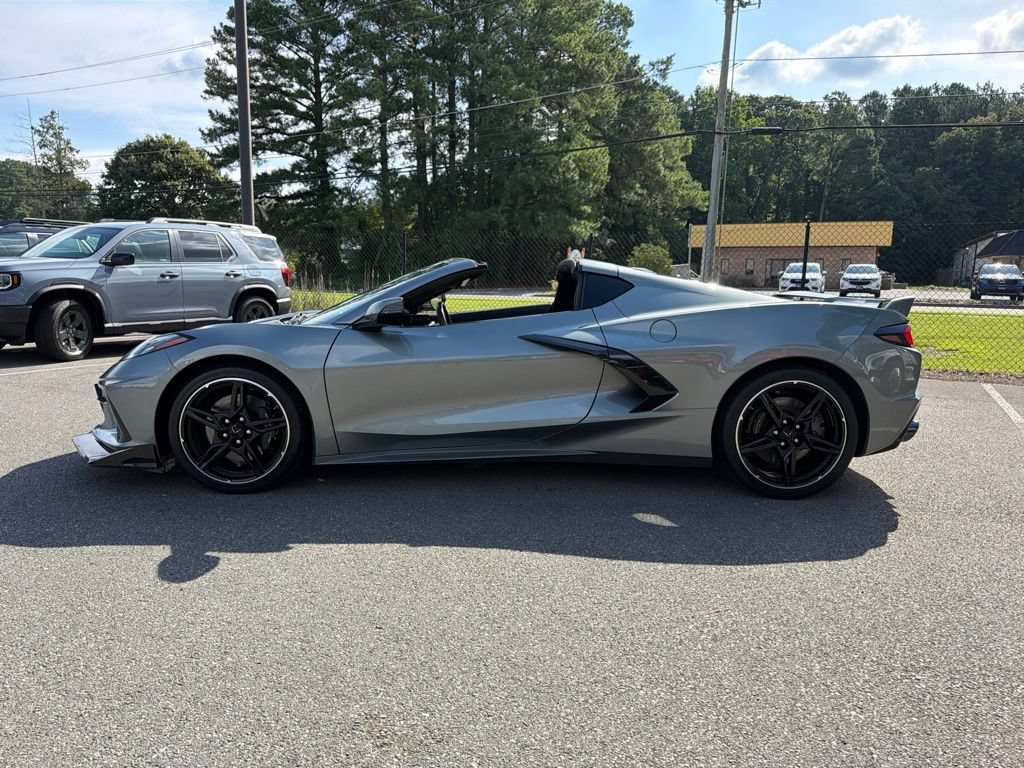 Used 2023 Chevrolet Corvette Stingray Preferred Cpe w/ Z51 Performance Package RWD image 9