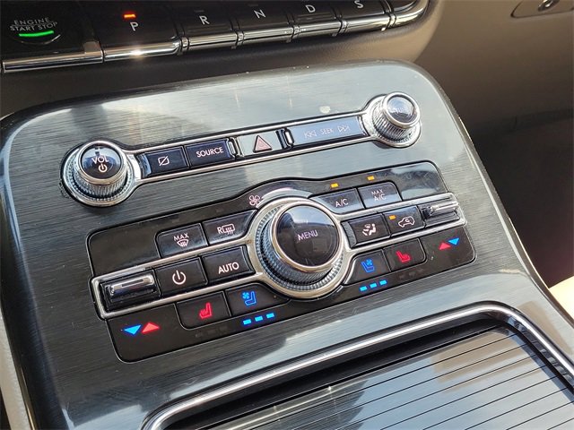 Certified 2023 Lincoln Nautilus Reserve image 22