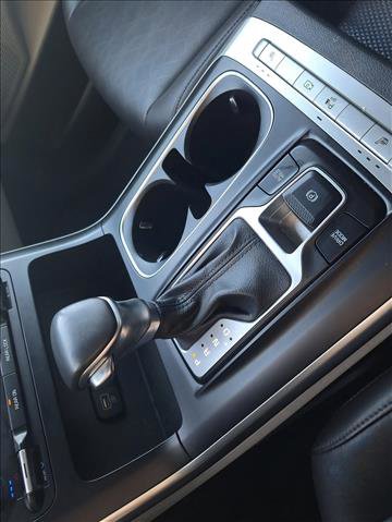 Used 2024 Kia Carnival LX image 13