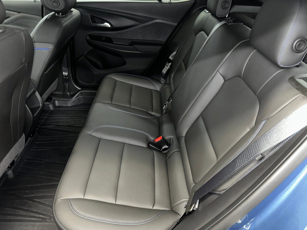 Used 2024 Buick Envista Sport Touring w/ Convenience I Package image 19