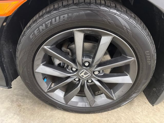 Used 2021 Honda Civic EX image 9