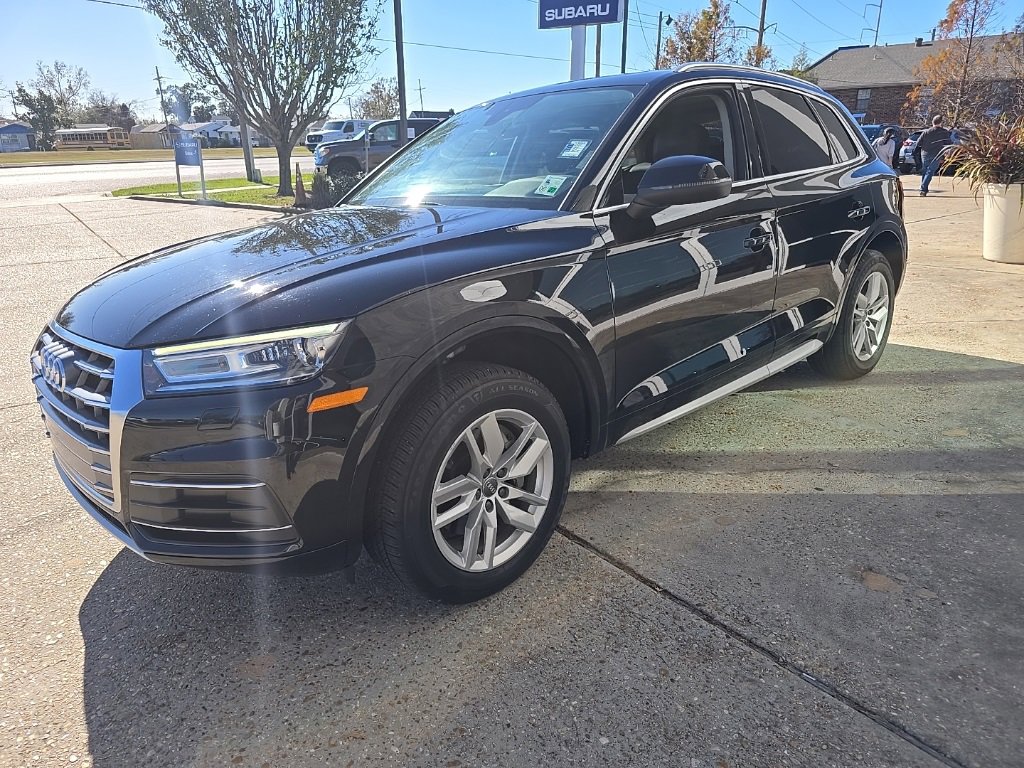 Used 2020 Audi Q5 2.0T Premium w/ Convenience Package image 5