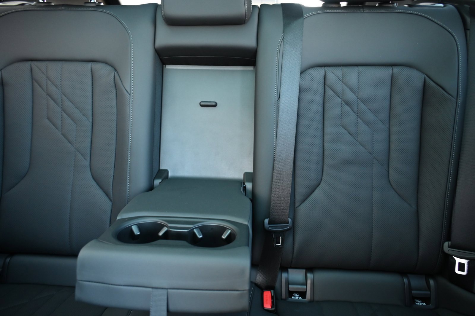 Used 2025 BMW X3 xDrive30i w/ Convenience Package image 11