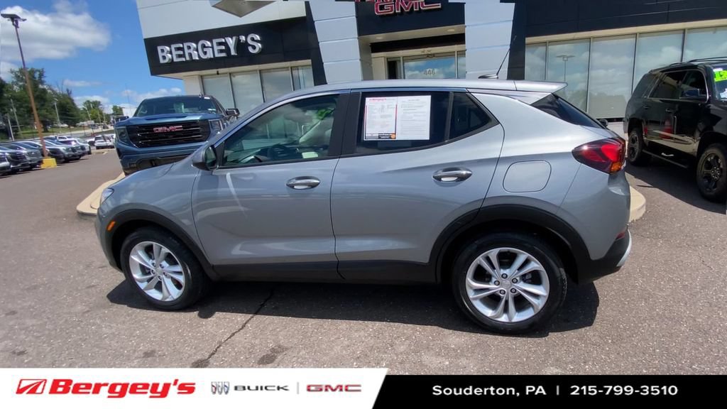 Certified 2023 Buick Encore GX Preferred w/ Cold Weather Comfort Package FWD image 8