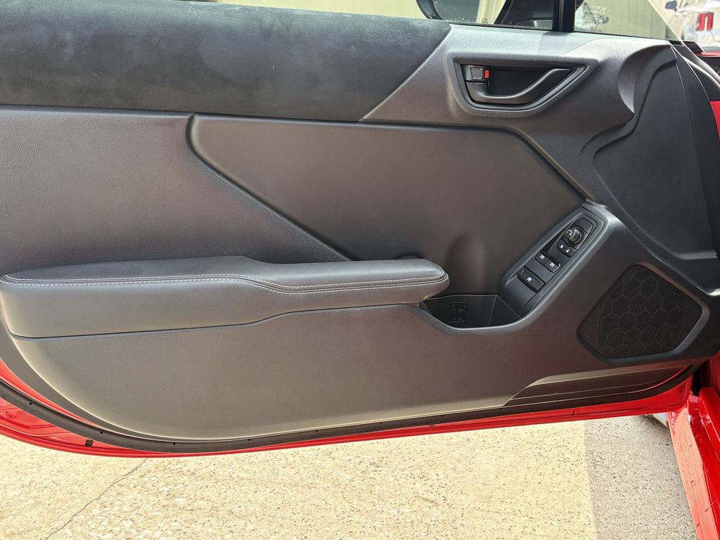 Used 2023 Toyota GR86 Premium RWD image 10