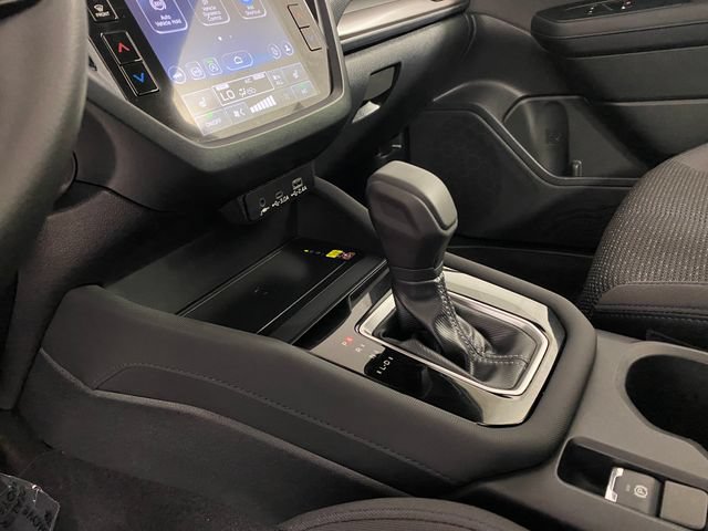 Used 2025 Subaru Forester Premium AWD/4WD image 26