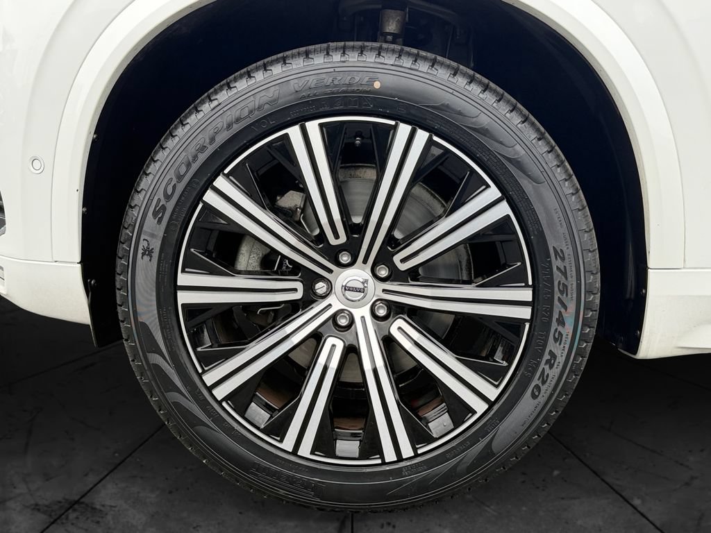 Used 2023 Volvo XC90 B6 Plus w/ Protection Package Premier AWD/4WD image 14