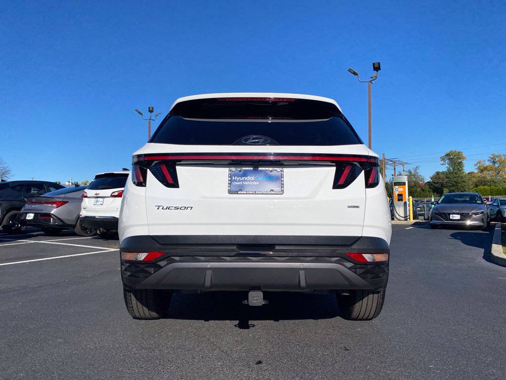 Certified 2024 Hyundai Tucson Limited AWD/4WD image 5