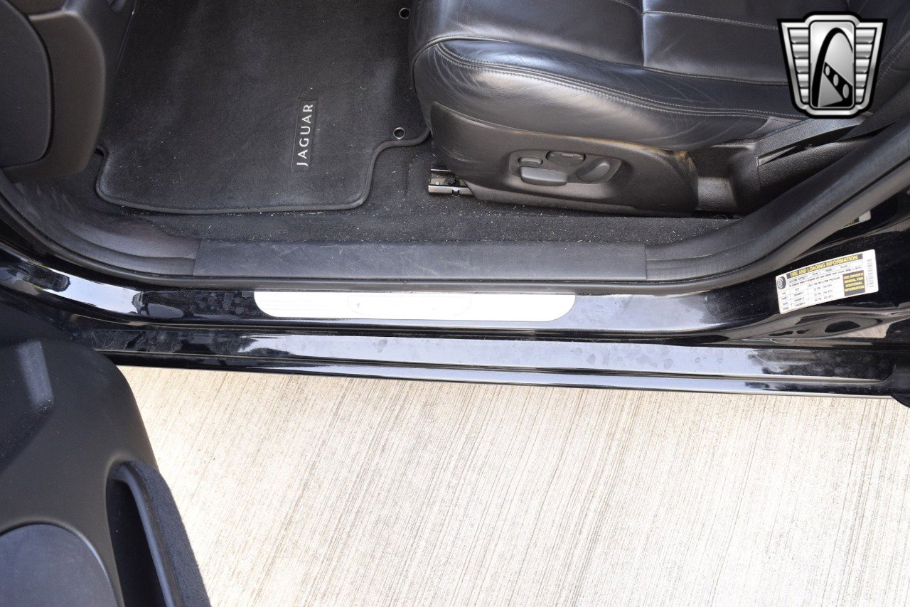 Used 2008 Jaguar S-TYPE 3.0 image 21