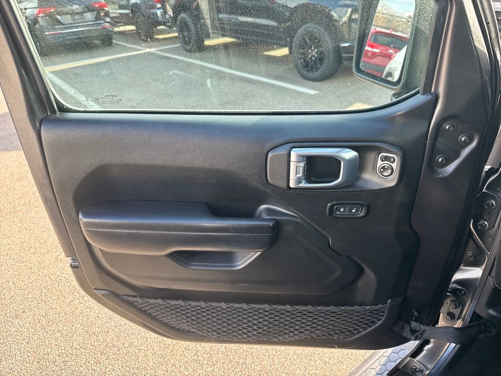 Used 2021 Jeep Wrangler Unlimited Sport image 33