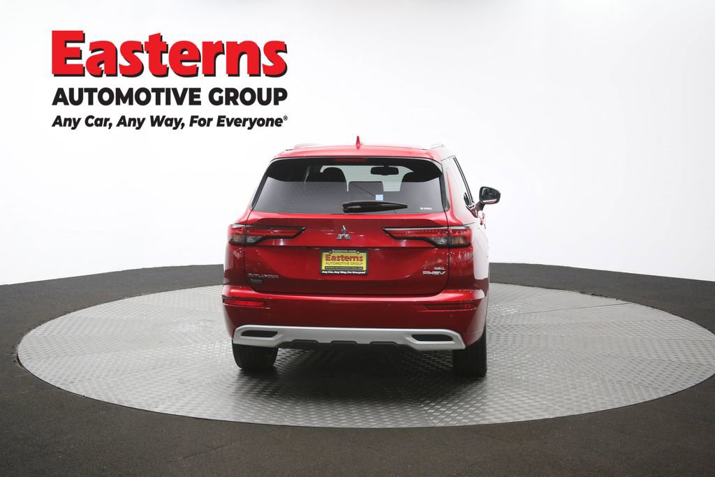 Used 2023 Mitsubishi Outlander SEL AWD/4WD image 40