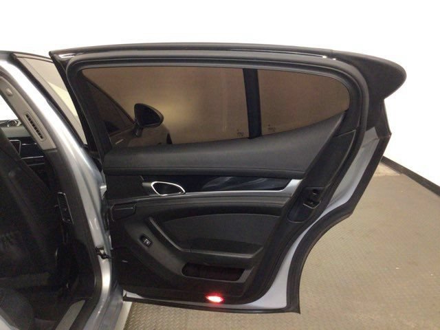 Used 2016 Porsche Panamera Edition RWD image 15