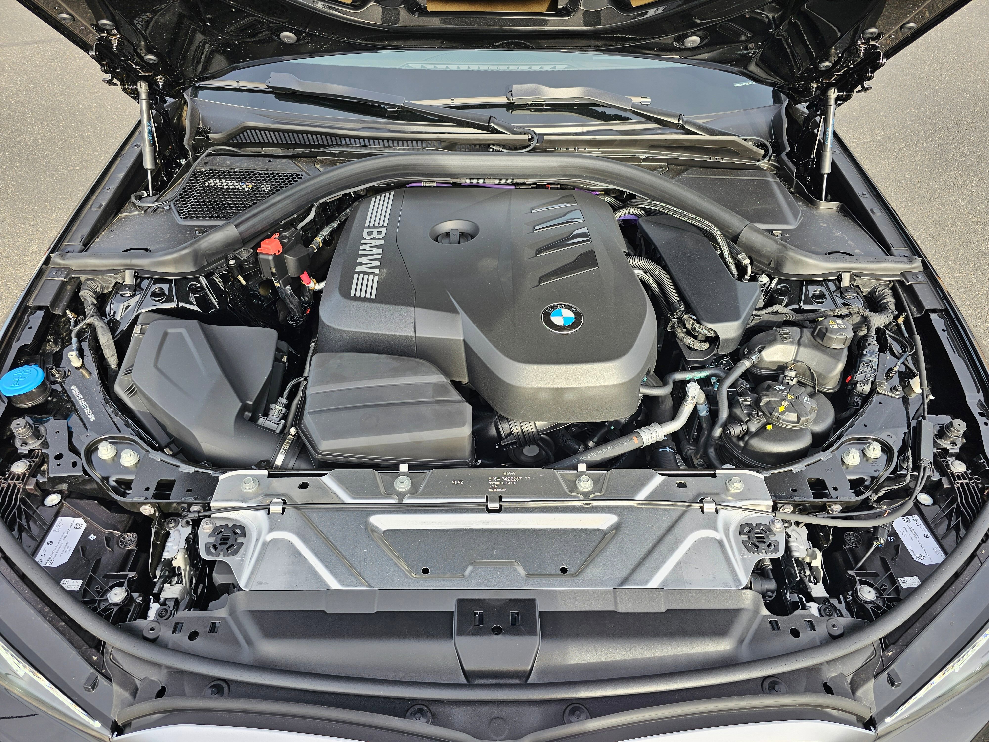 New 2026 BMW 330i xDrive Sedan w/ Premium Package image 9