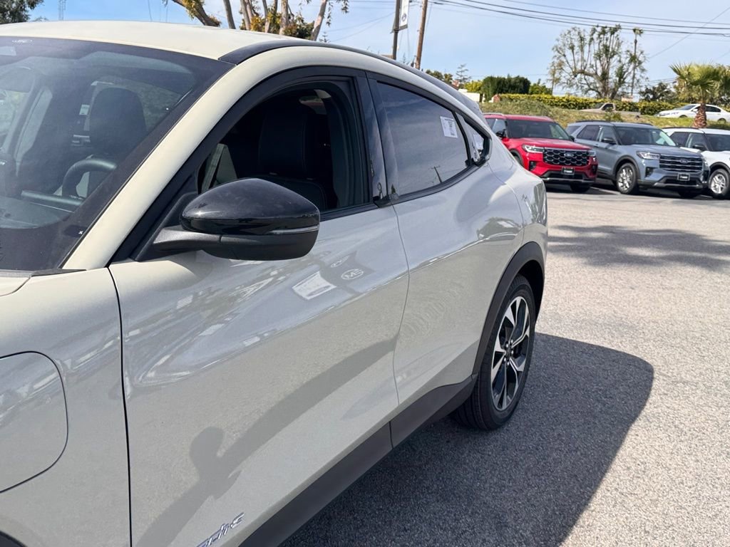 New 2026 Ford Mustang Mach-E Select image 9