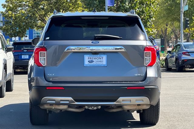 Used 2022 Ford Explorer XLT w/ Equipment Group 202A AWD/4WD image 5