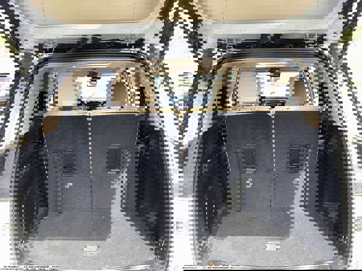 Used 2022 Jeep Grand Cherokee L Limited image 11