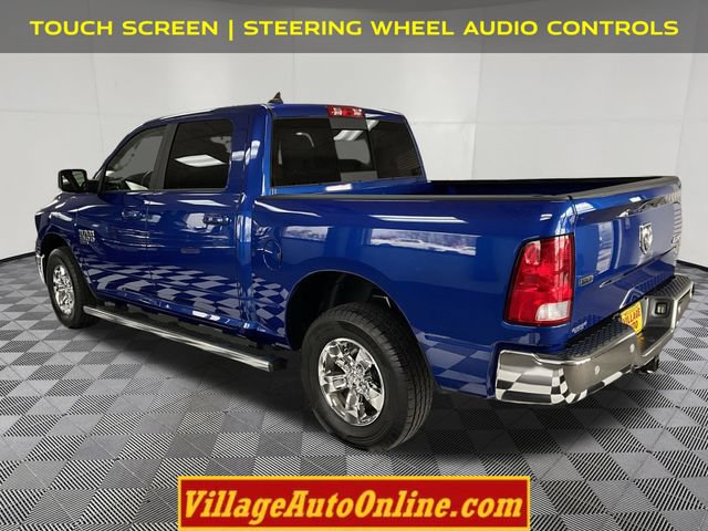 Used 2019 RAM 1500 Classic SLT w/ Luxury Group AWD/4WD image 2