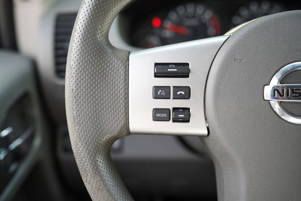 Used 2019 Nissan Frontier SV image 28