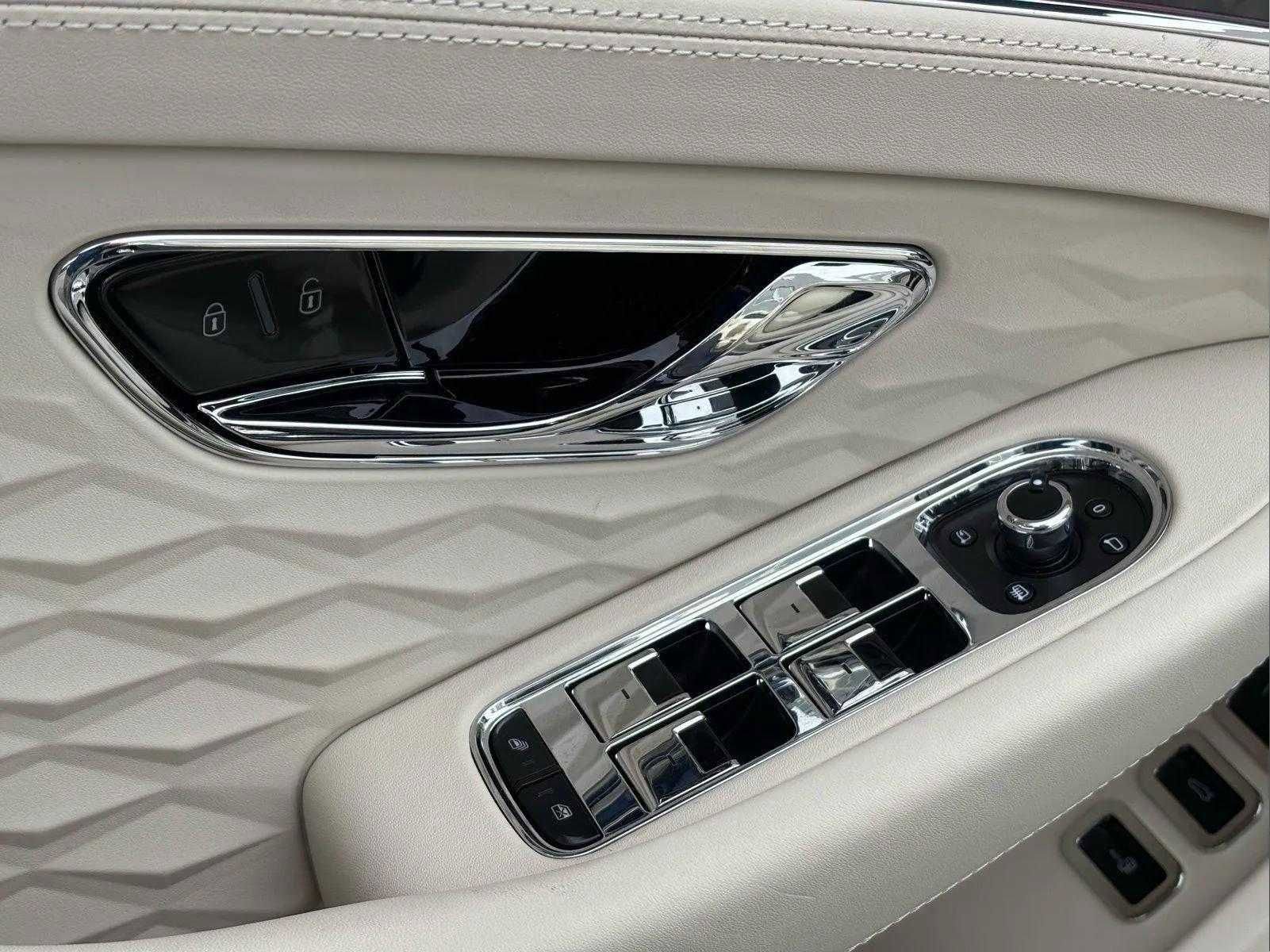 New 2025 Bentley Continental GT Speed image 35