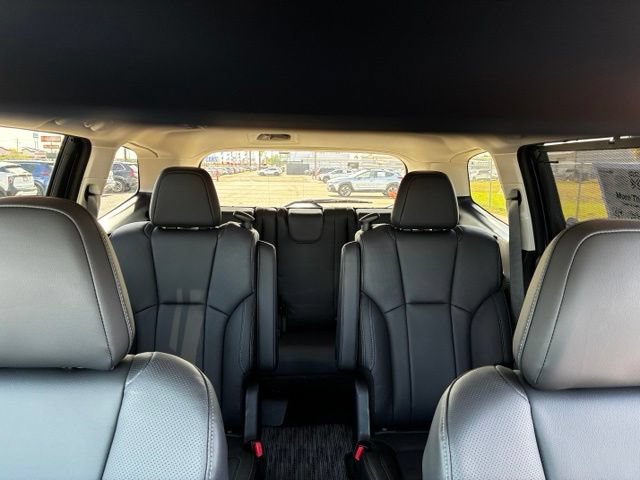 New 2026 Subaru Ascent Limited AWD/4WD image 28