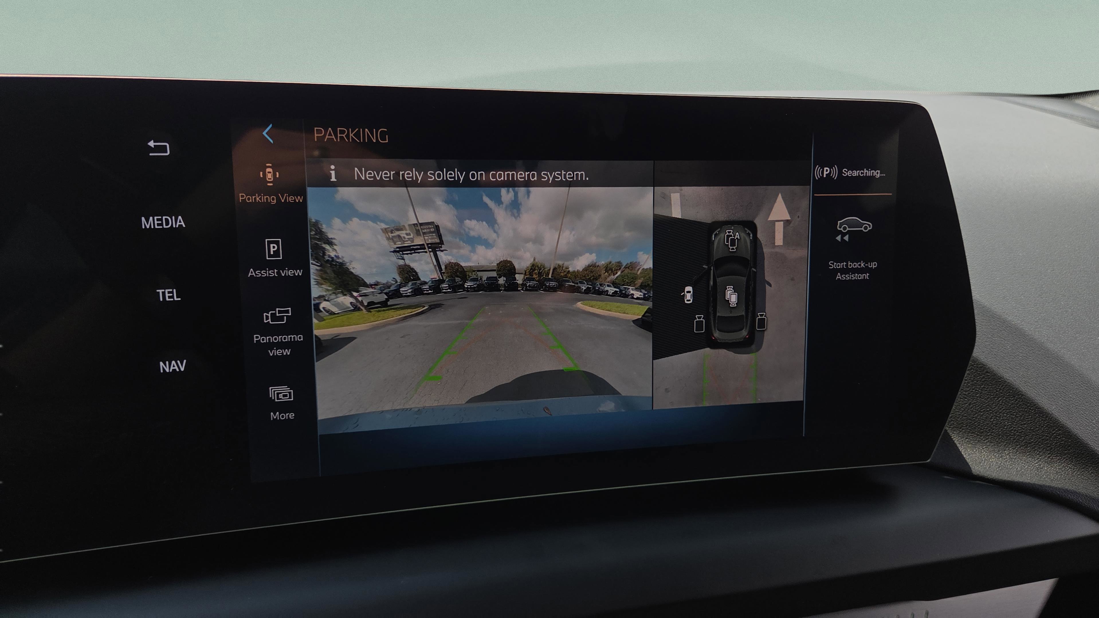 Certified 2025 BMW 228i xDrive 228 xDrive w/ Technology Package image 31