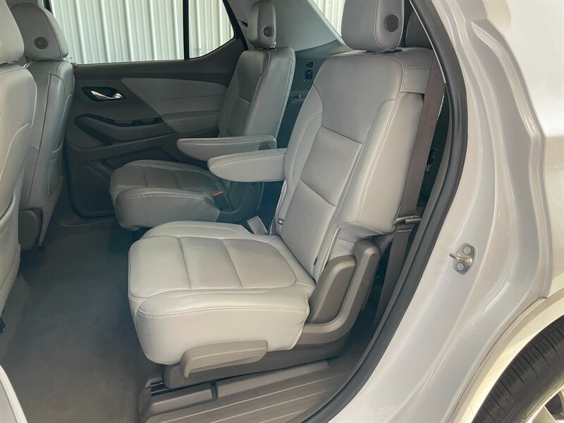 Used 2018 Chevrolet Traverse Premier AWD/4WD image 20