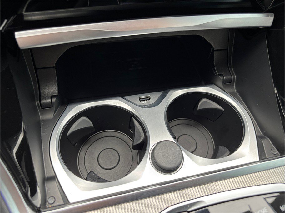 Used 2024 BMW 840i Coupe w/ M Sport Professional Package image 41