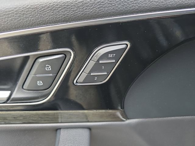 Used 2017 Audi Q7 3.0T Premium Plus w/ Premium Plus Package image 26