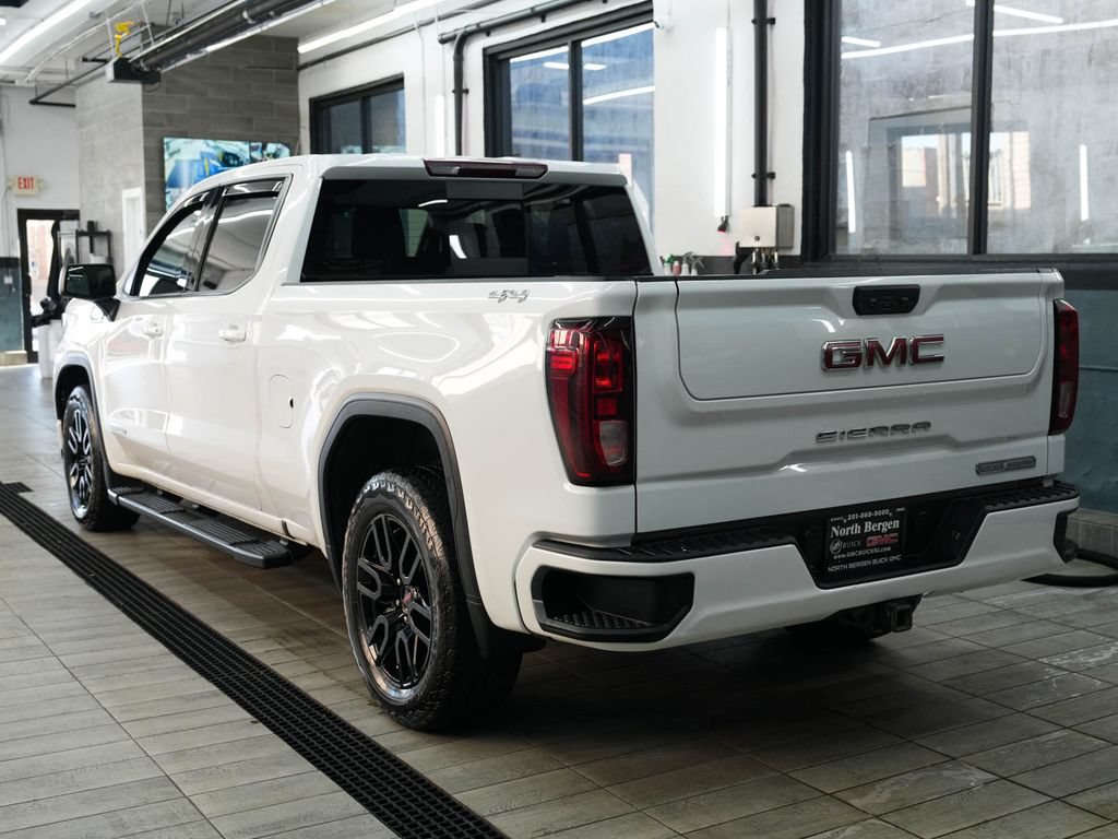 Used 2023 GMC Sierra 1500 Elevation w/ Preferred Package AWD/4WD image 6