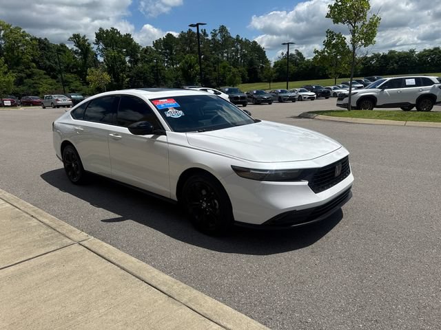 Certified 2025 Honda Accord SE image 6