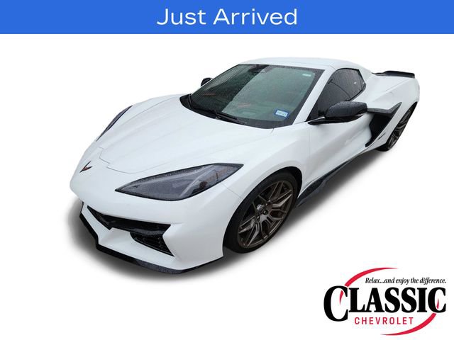 Used 2026 Chevrolet Corvette Z06 RWD image 4