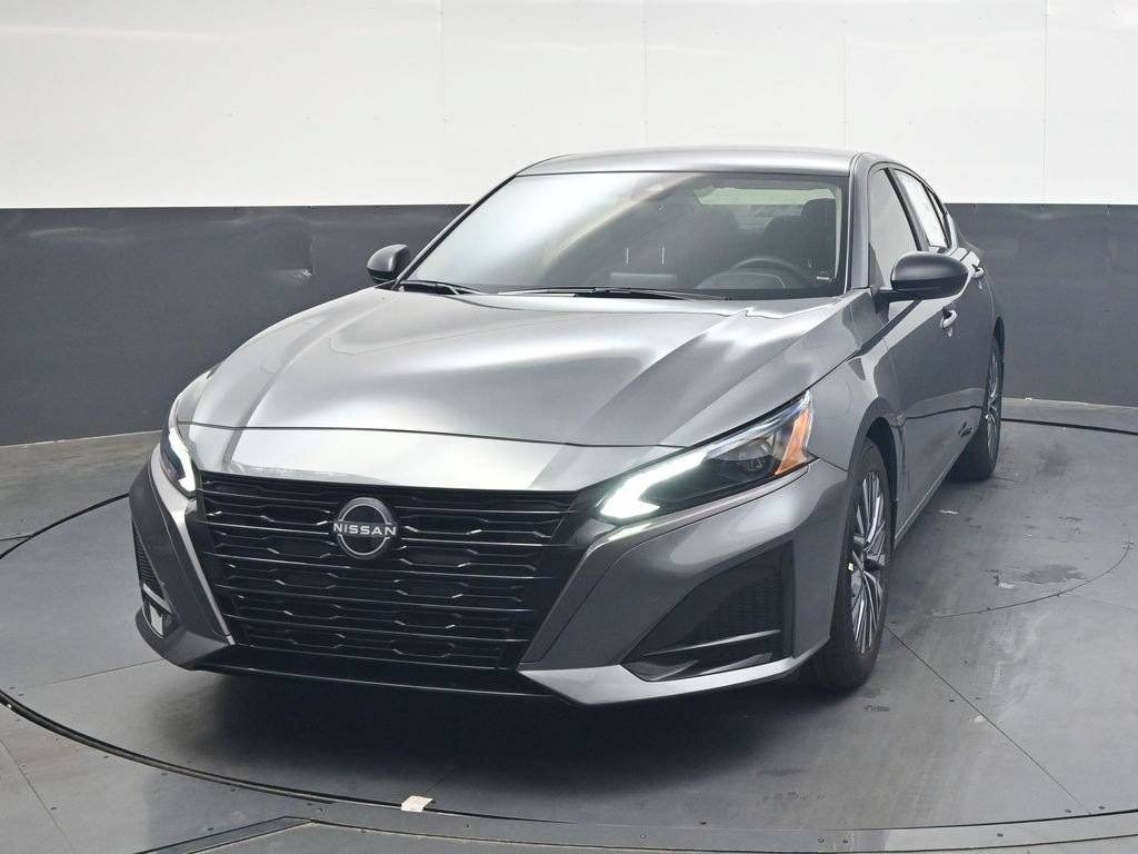 New 2026 Nissan Altima 2.5 SV FWD image 11