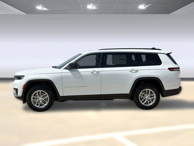 New 2026 Jeep Grand Cherokee L Laredo image 2