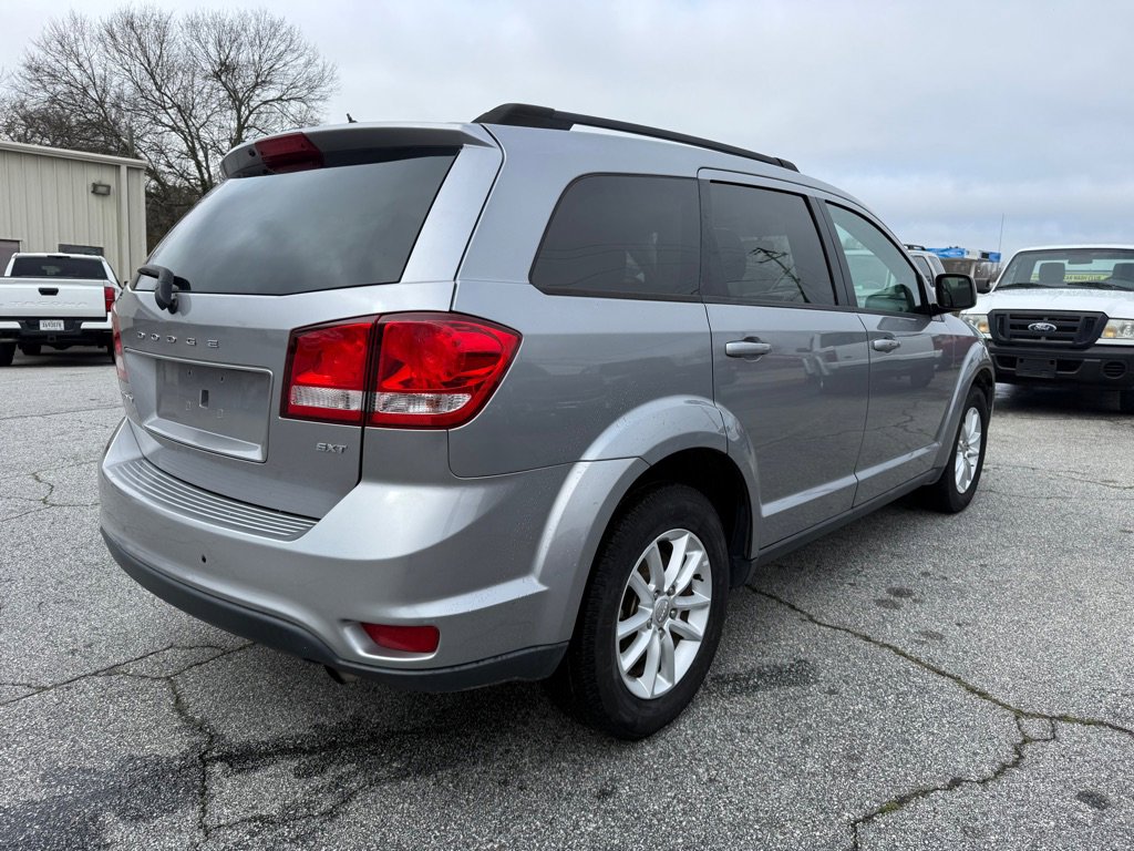 Used 2016 Dodge Journey SXT w/ Comfort/Convenience Group FWD image 7