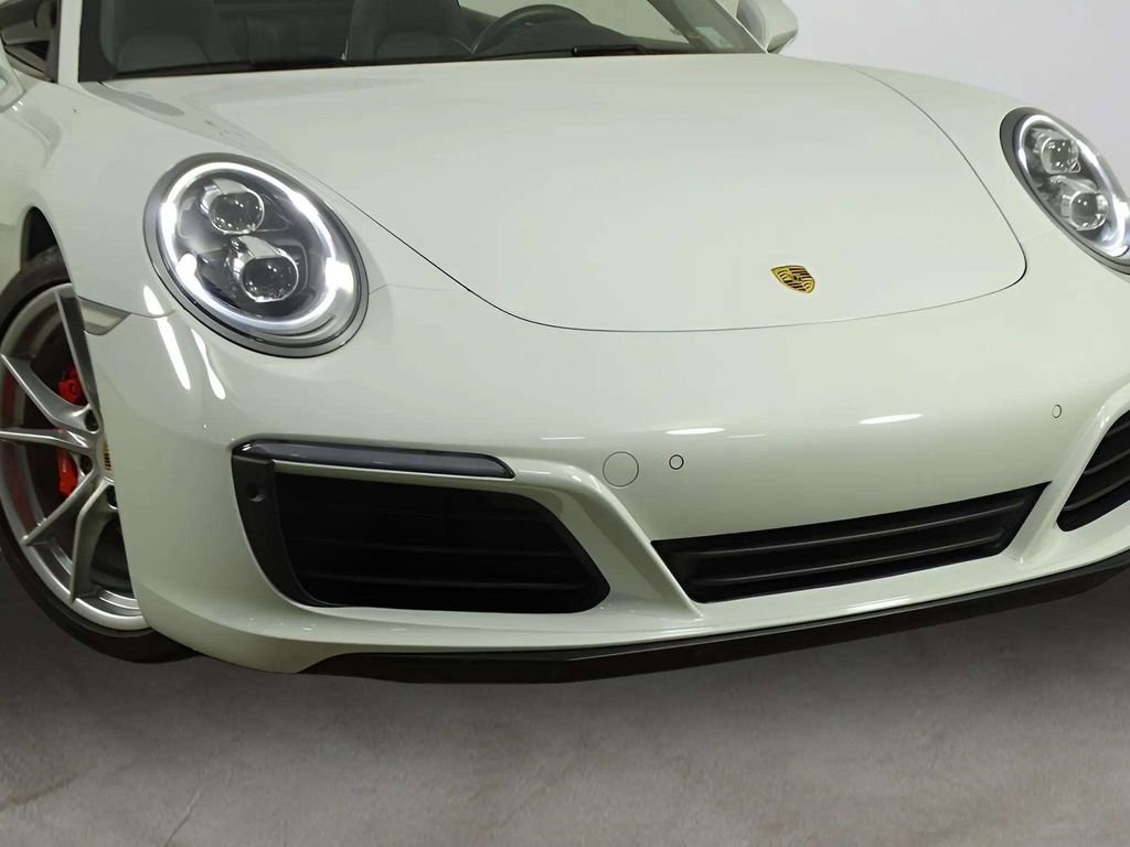Used 2019 Porsche 911 Carrera S image 39