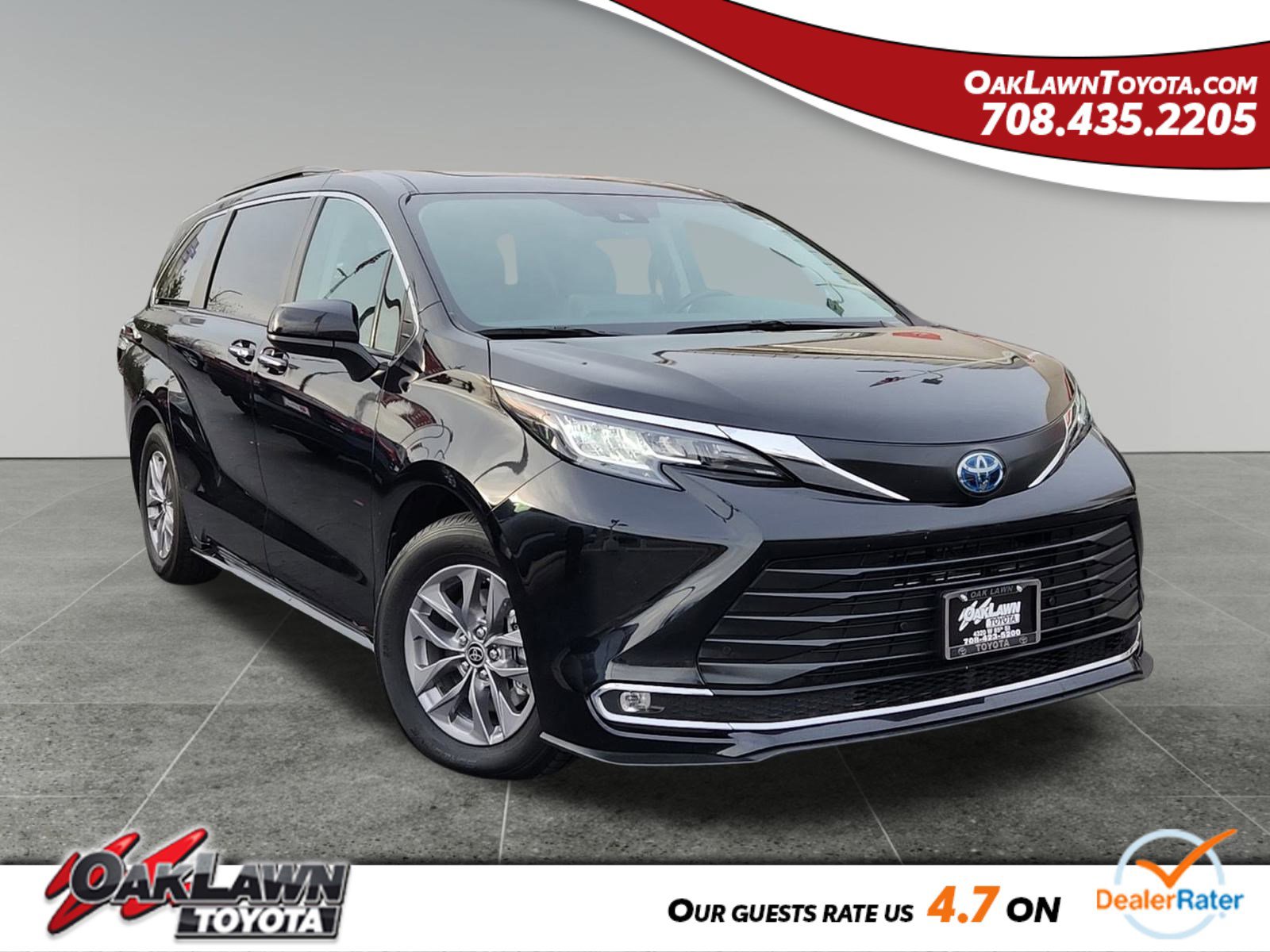 Certified 2023 Toyota Sienna XLE