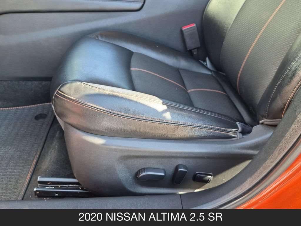 Used 2020 Nissan Altima 2.5 SR w/ Premium Package FWD image 18