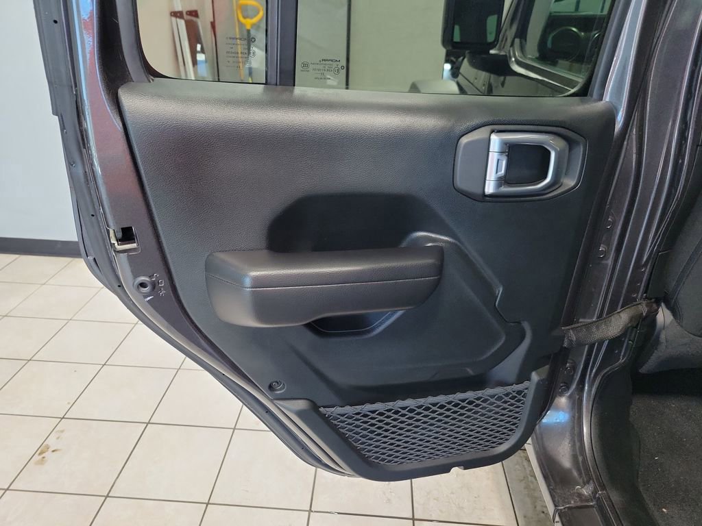Used 2021 Jeep Wrangler Unlimited Sport image 28