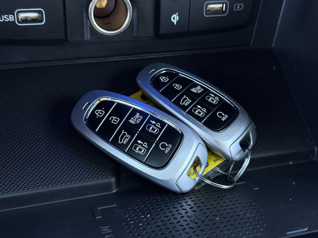 Used 2023 Hyundai Tucson Limited image 27