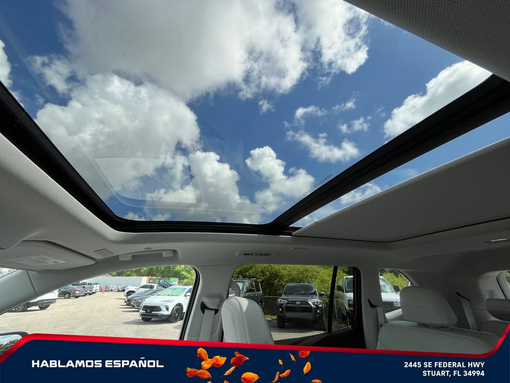 New 2026 Buick Enclave Avenir w/ Super Cruise Package AWD/4WD image 35