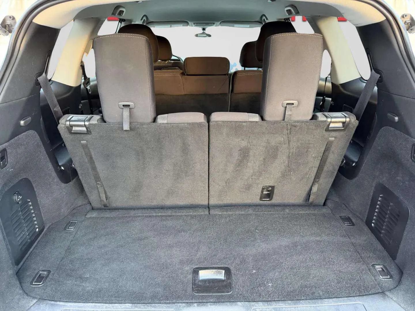 Used 2020 Nissan Pathfinder S AWD/4WD image 4
