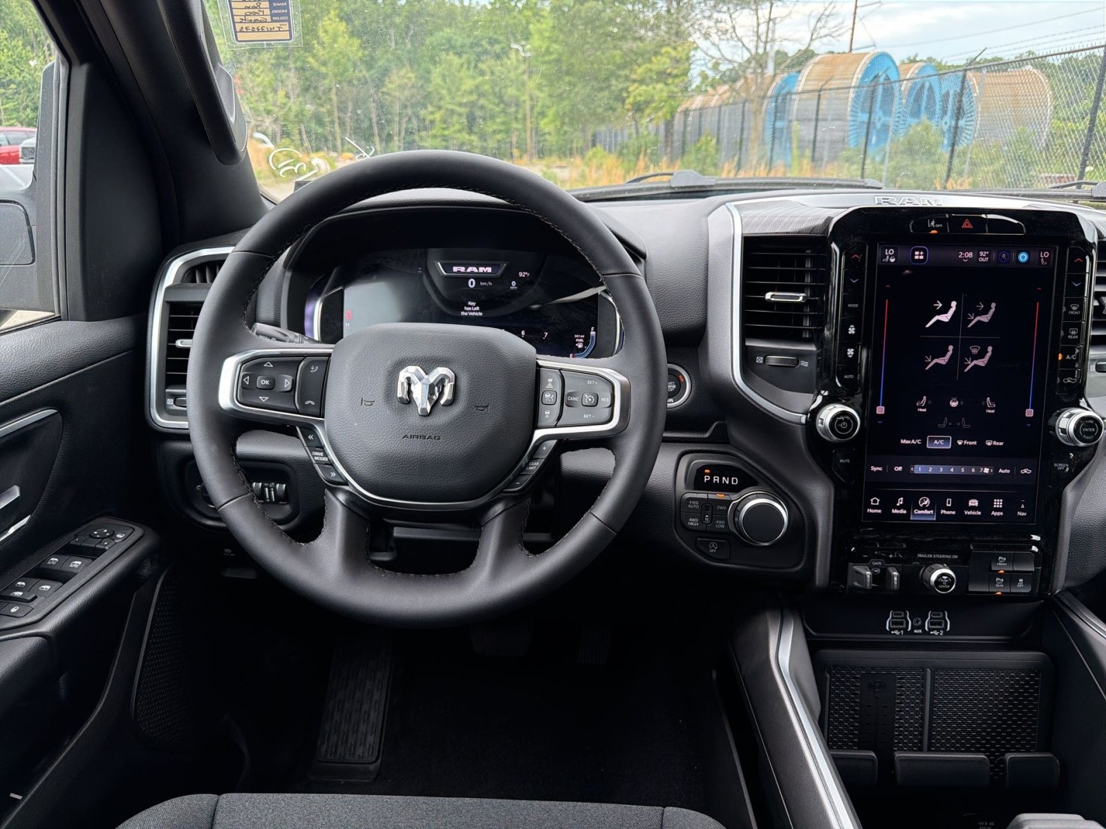 New 2026 RAM 1500 Big Horn AWD/4WD image 16