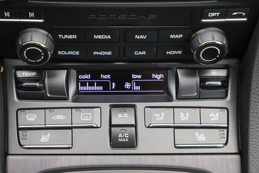 Used 2018 Porsche 718 Cayman GTS image 22