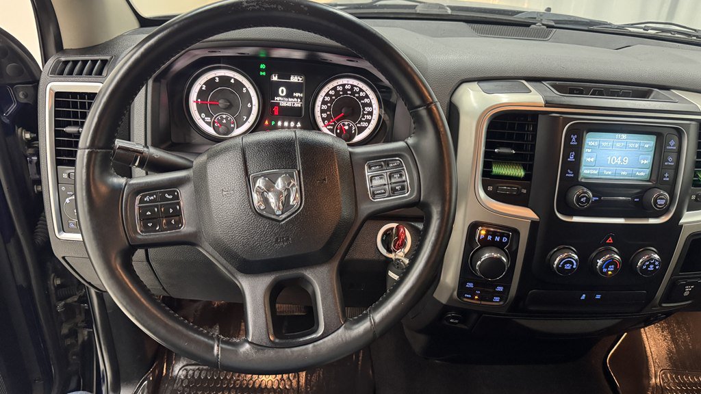 Used 2014 RAM 1500 Classic SLT AWD/4WD image 16