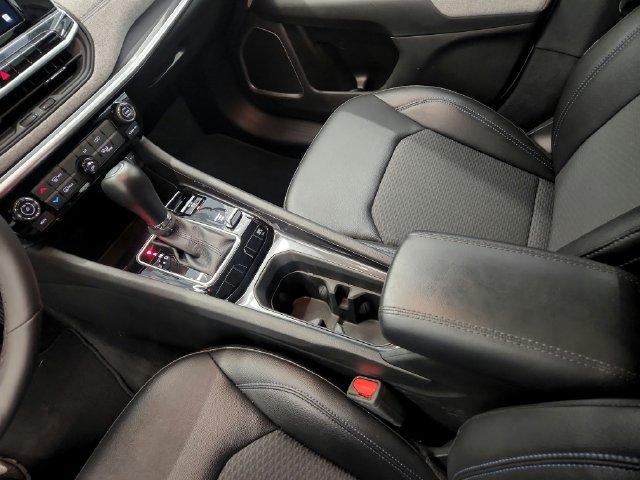 Used 2025 Jeep Compass Latitude AWD/4WD image 28
