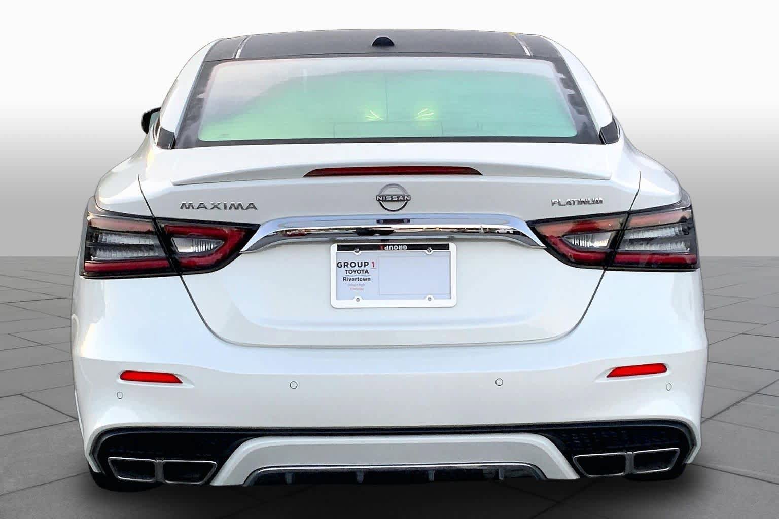 Used 2023 Nissan Maxima Platinum w/ Sport Mat Group FWD image 5